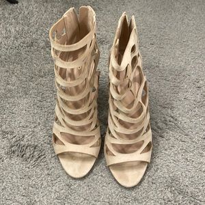 Tan cage shoe